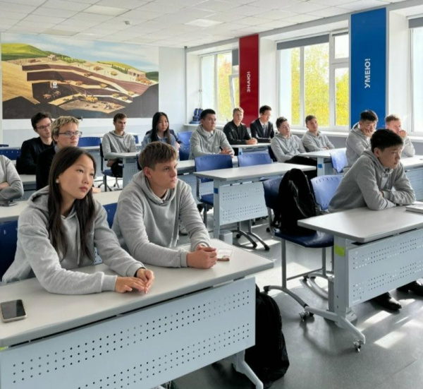 35 лет работы Корпоративного университета АЛРОСА 